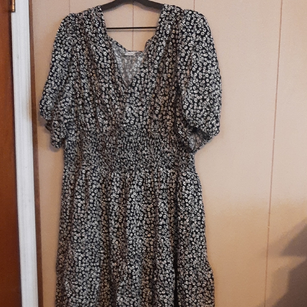 GAP smocked Puff Sleeve Mini Dress